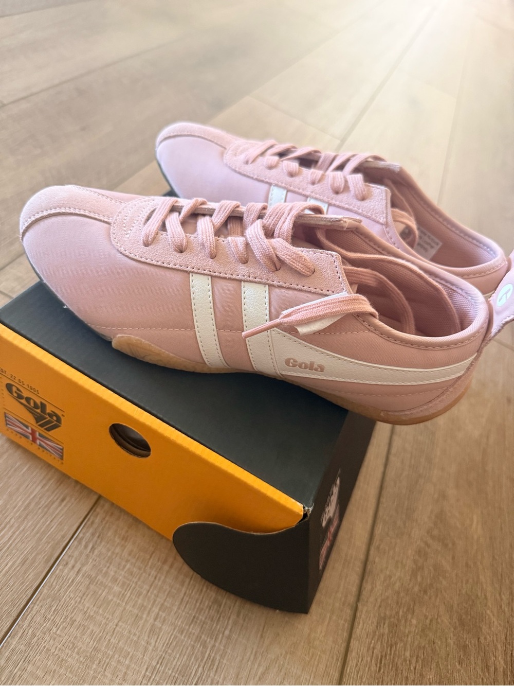 Gola Anthropologie Exclusive Curve Sneakers Chalk Pink White Women's US 8